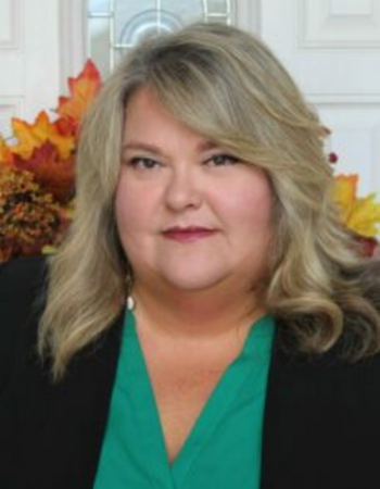 Tammy Collins headshot